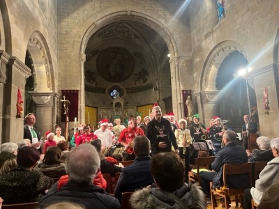 kerstconcert van de  Koninklijke Fanfare Mont-Franc.