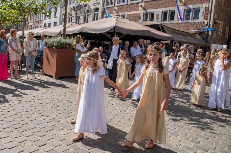 Processie door Tongeren op het Hoogfeest Maria-Geboorte, 8 september 2024